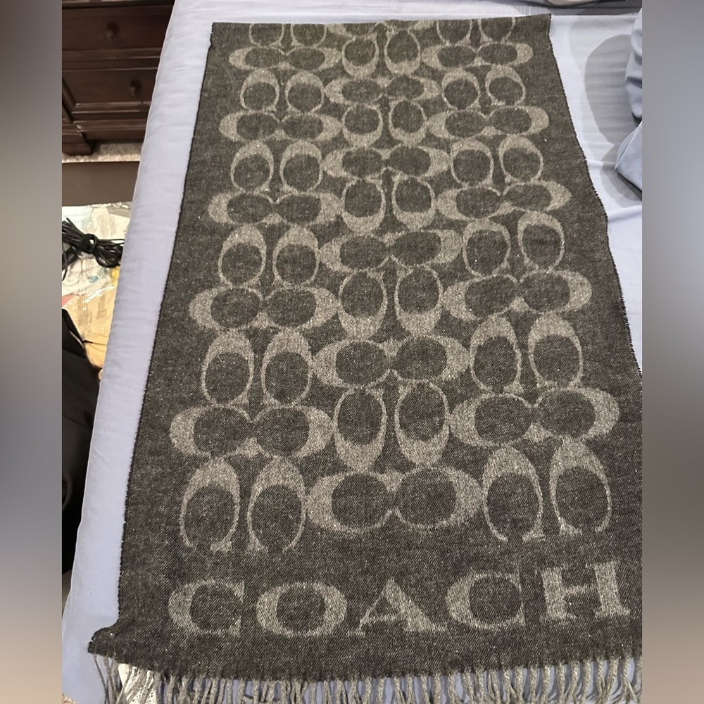Men’s Coach Scarf